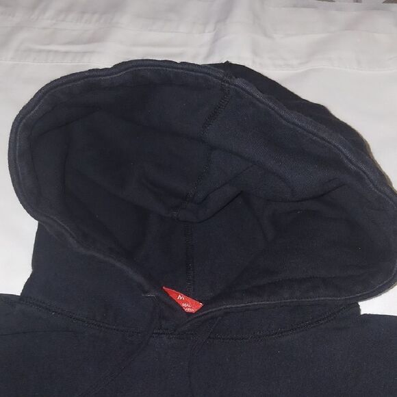 Supreme Black Hoodie Sweater - Picture 6 of 8